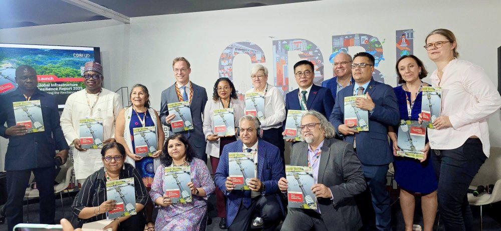 Б.БАТБААТАР САЙД "ДЭЛХИЙН ДЭД БҮТЦИЙН ТОГТВОРТОЙ БАЙДЛЫН ТАЙЛАН-2025" НЭЭЛТТЭЙ ХУРАЛДААНД ИЛТГЭЛ ТАВИЛАА