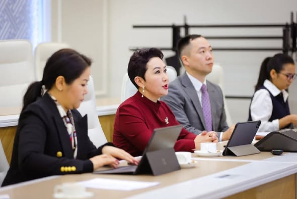 ЦӨЛЖИЛТТЭЙ ТЭМЦЭХ ТУХАЙ НҮБ-ЫН КОНВЕНЦЫН ТАЛУУДЫН 17 ДУГААР БАГА ХУРЛЫГ ЗОХИОН БАЙГУУЛАХ ДЭЭД, ӨНДӨР ТҮВШНИЙ АРГА ХЭМЖЭЭ ЗОХИОН БАЙГУУЛАХ ДЭД ХОРООНЫ АНХДУГААР ХУРАЛДААН БОЛЛОО